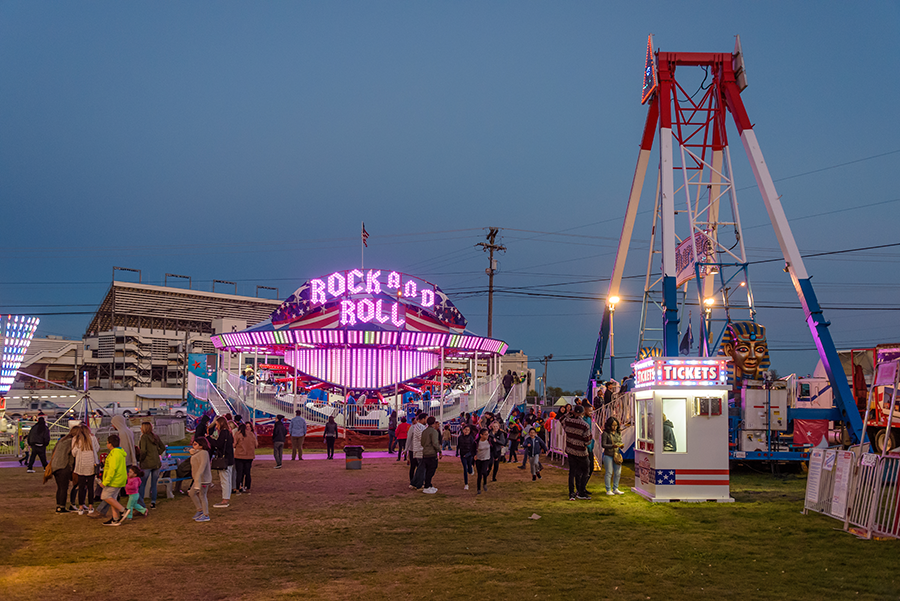 Queen Charlotte Fair Eventnoire